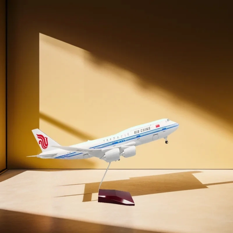 

Resin Air China 747 Model Airplane 47CM 1:150 Scale With Wheel LED Light Diecast Airplanes For Collection Gift By Aviatio