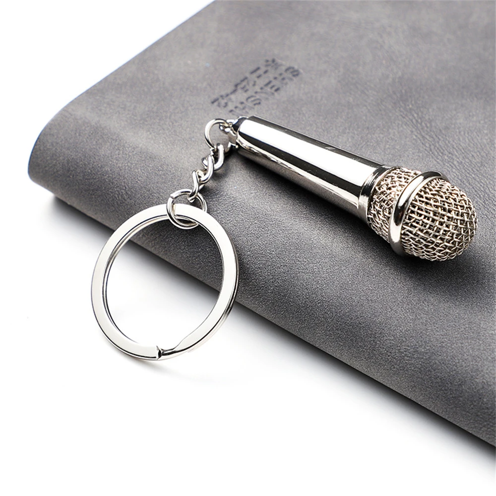 Metal Hip-hop Microphone Keychain for Women Men Mini Microphone Key Ring Car Key Holder Funny Singer Gift Handbag Accessories