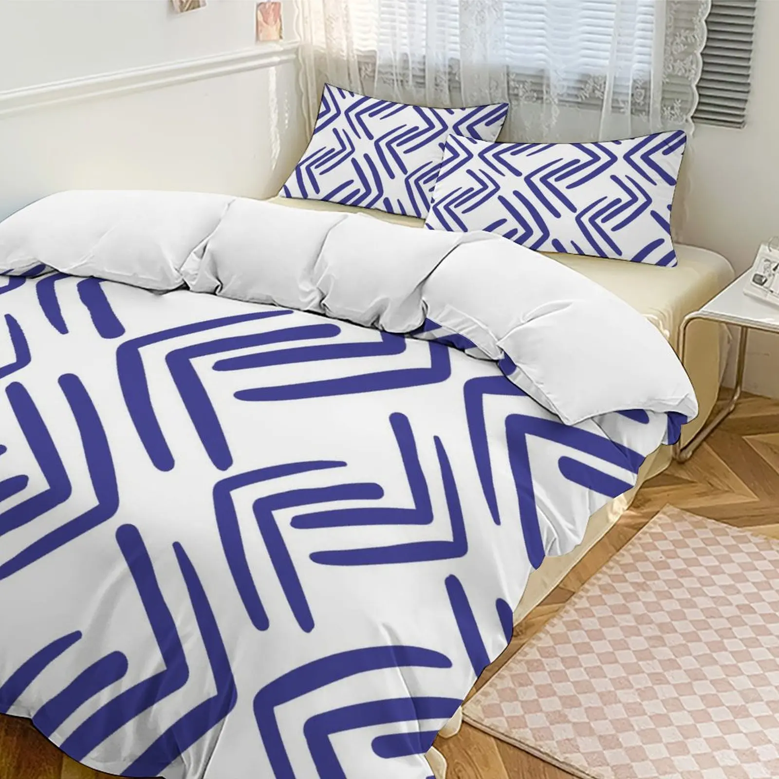 

Minimalist Geometric Line Thickened 3 - Piece Bedding Set (Duvet Cover + 2 Pillowcases) Comfortable & Versatile