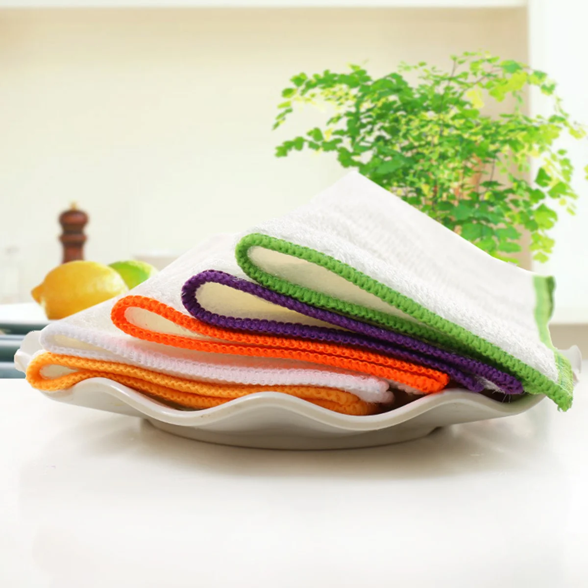 

25X25CM Microfiber Dish Cleaning Cloth Double Thicken Non-stick Dish Towels Kitchen Cleaning Cloth (White)