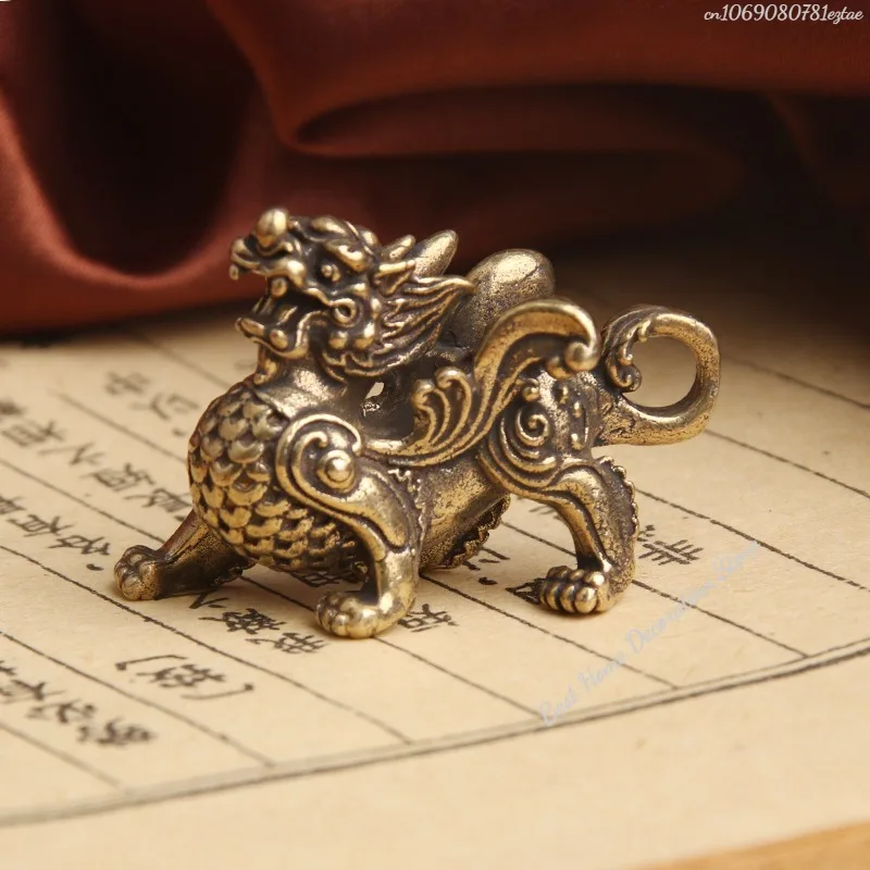 Brass old beast unicorn car keychain pendant lucky treasure pendant small copper stall wholesale