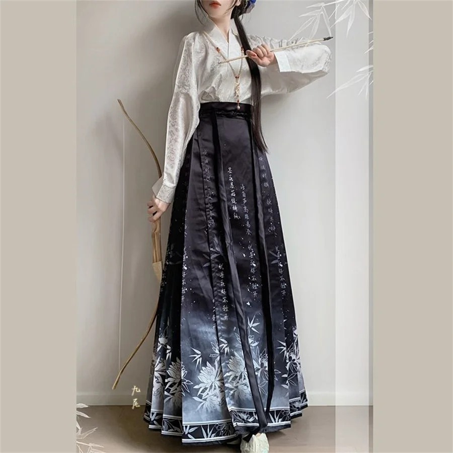 Hanfu Skirt Chinese Style Costume Mamianqun Ming Dynasty Weaving Gold Or Printing Horse Face Skirt Chinese Dress Original