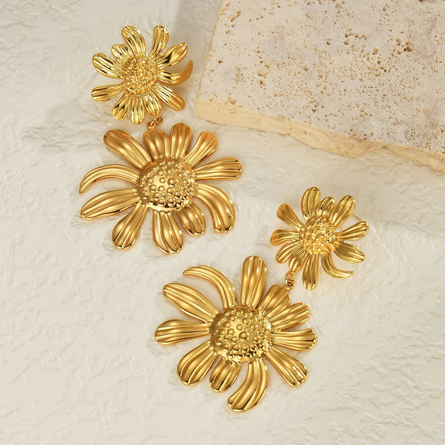 High-End Stainless Steel Jewelry Gold Color Sunflower Elegant Earrings for Women Ear Studs Hang Flower Birthday Gift Accessories