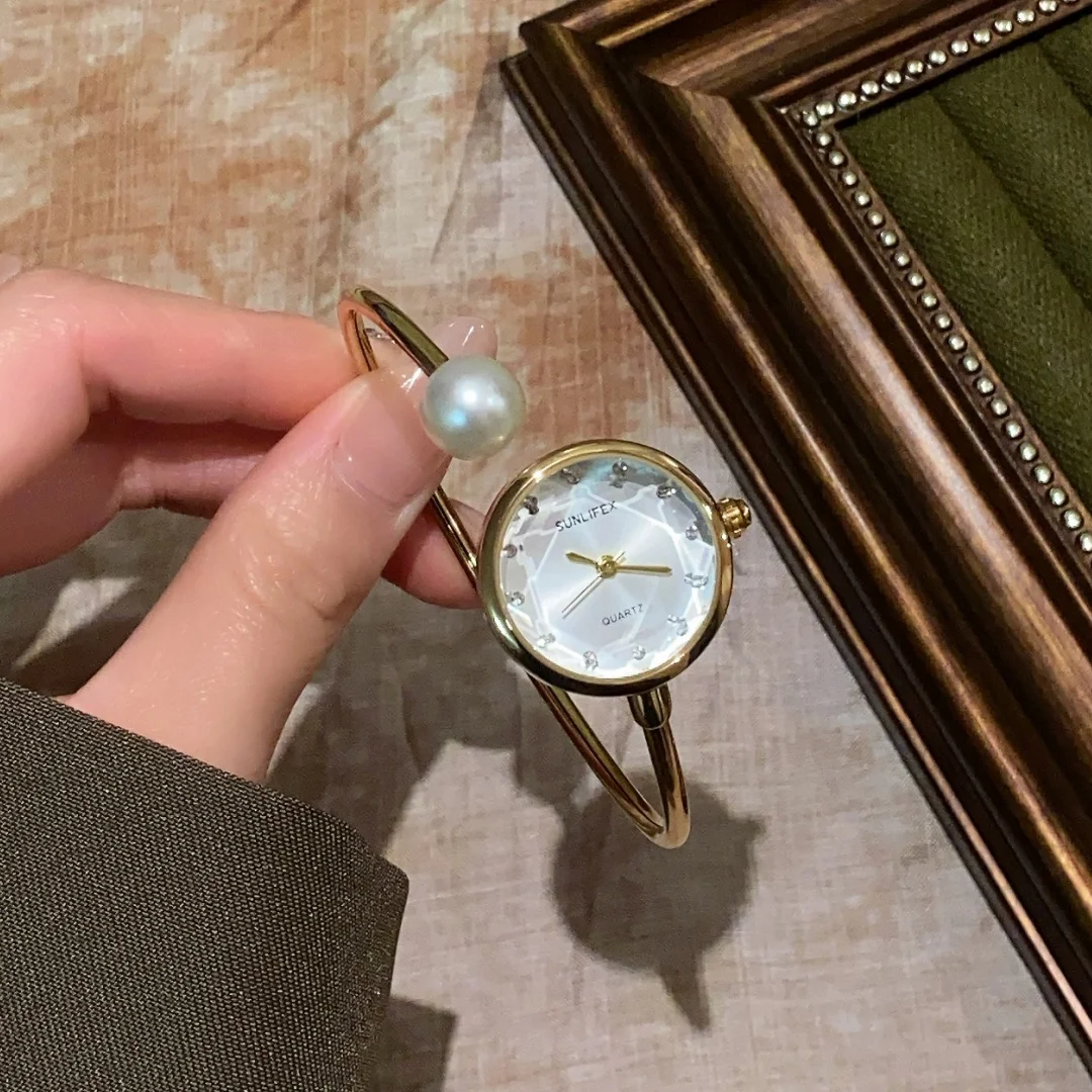 

Женские роскошные часы с маленьким круглым циферблатом, женские тонкие маленькие открытые браслеты 1, большие часы с жемчугом, винтажные женские кварцевые наручные часы