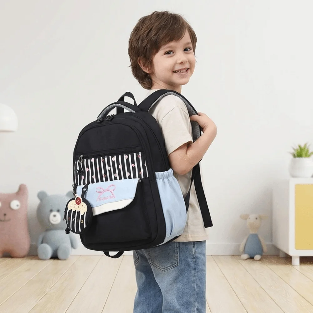 Large Capacity Travel Backpack Breathable Oxford Cloth College Student Backpack Lightweight Adjustable Straps