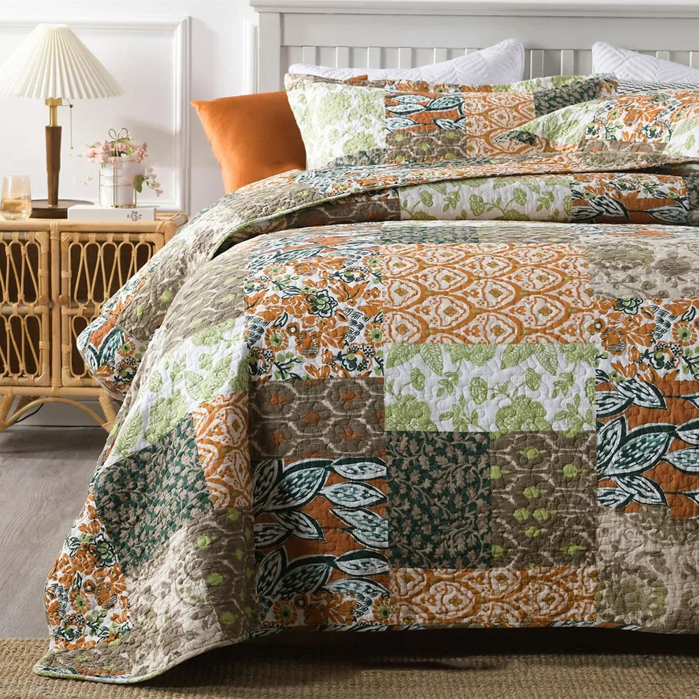 

Patchwork Pattern Cotton Quilt Set 3PC Bedspread on the Bed Queen Size Coverlet Quilted Blanket for Bed Summer Comforter