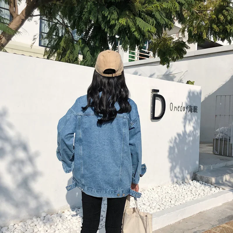 New Korean Fashion Denim Jacket Women Outerwear Oversized Jeans Jackets Female Vintage Loose Streetwear Clothes