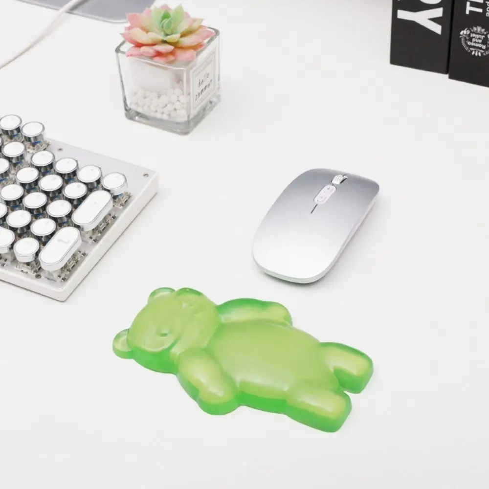 

Waterproof Cartoon Bear Mouse Pad Cute Design Hand Rest Wrist Guard Mouse Pad Soft Material Comfortable Anti-slip Mouse Pad