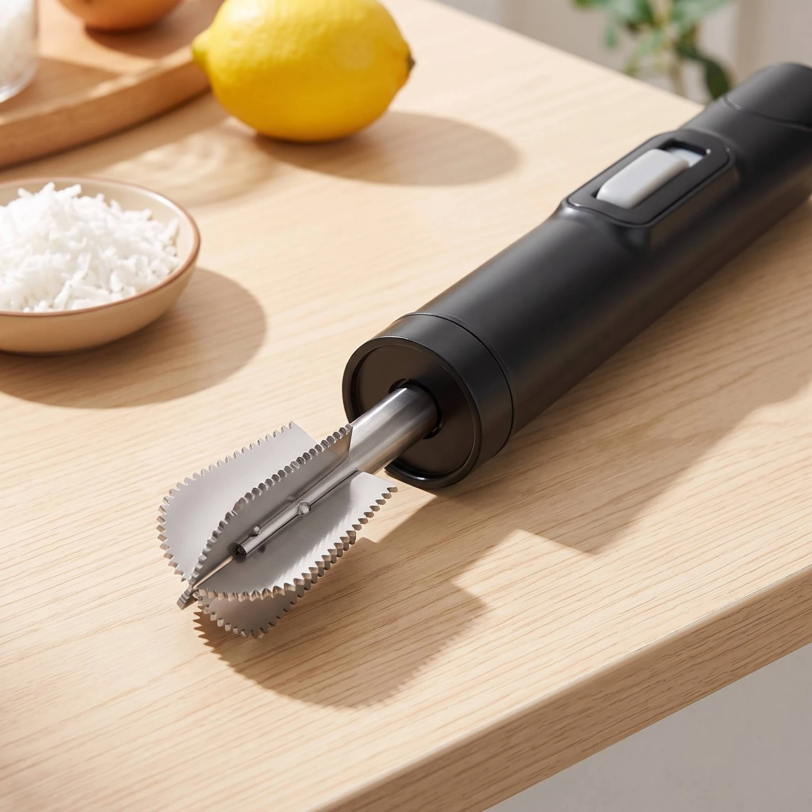 Electric Coconut Grater Rechargeable Electric Coconut Shredder Kitchen Tool Cordless Ergonomic for Home Cooks