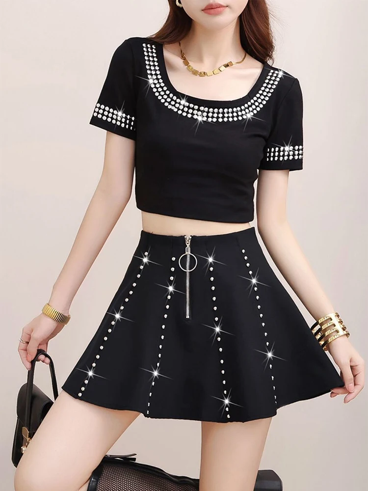 

Short Sleeve Set for Women 2025 New Korean Edition Heavy Industry Rivet Round Neck T-Shirt+Short Skirt Two piece Set