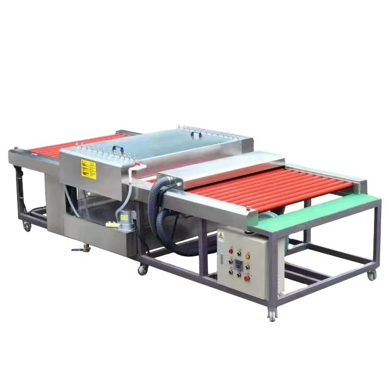 Horizontal automatic glass cleaning and drying machine with control motor and water circulation