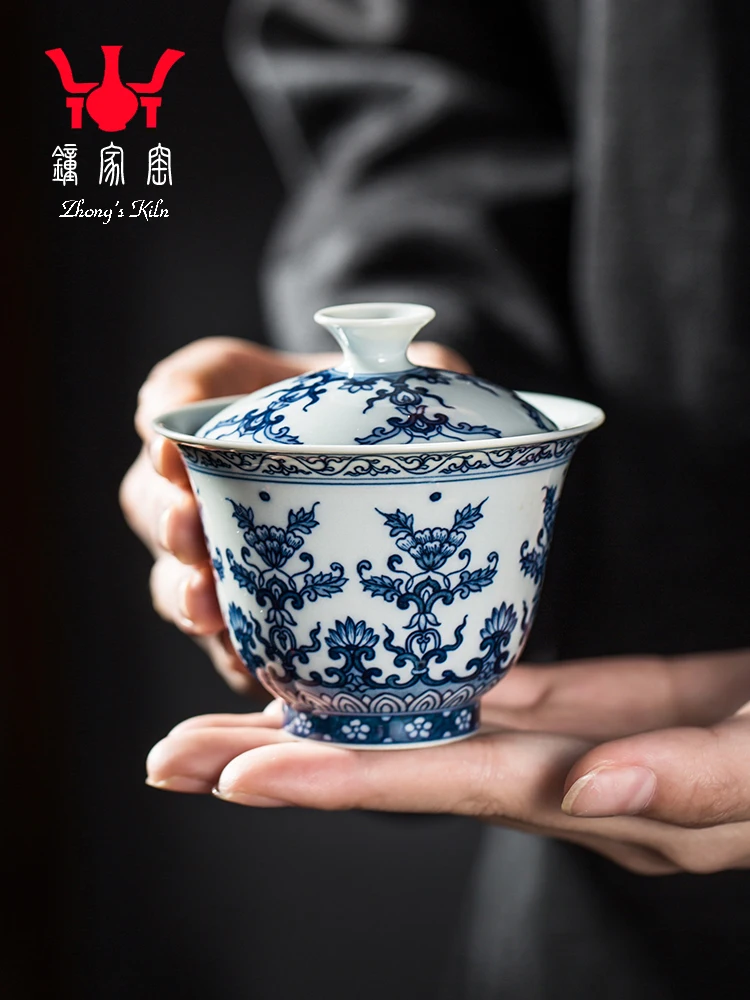 

Zhongjia Ceramic Cover Bowl Jingdezhen Chai Kiln Blue And White Hand Painted Ruyi Pattern Piercing Flower Single High Grade