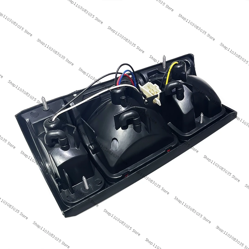 For Isuzu Pickup Rear Lamp 1991 1992 1993 1994 1995 1996 Holden Rodeo TF TFR Truck Tail Light With Bulb Wire Auto Parts