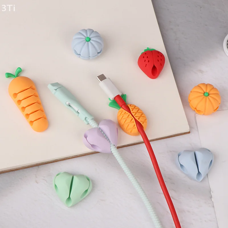 Desk Cable Clip - 2/4 pçs bonito amor abacaxi cabo