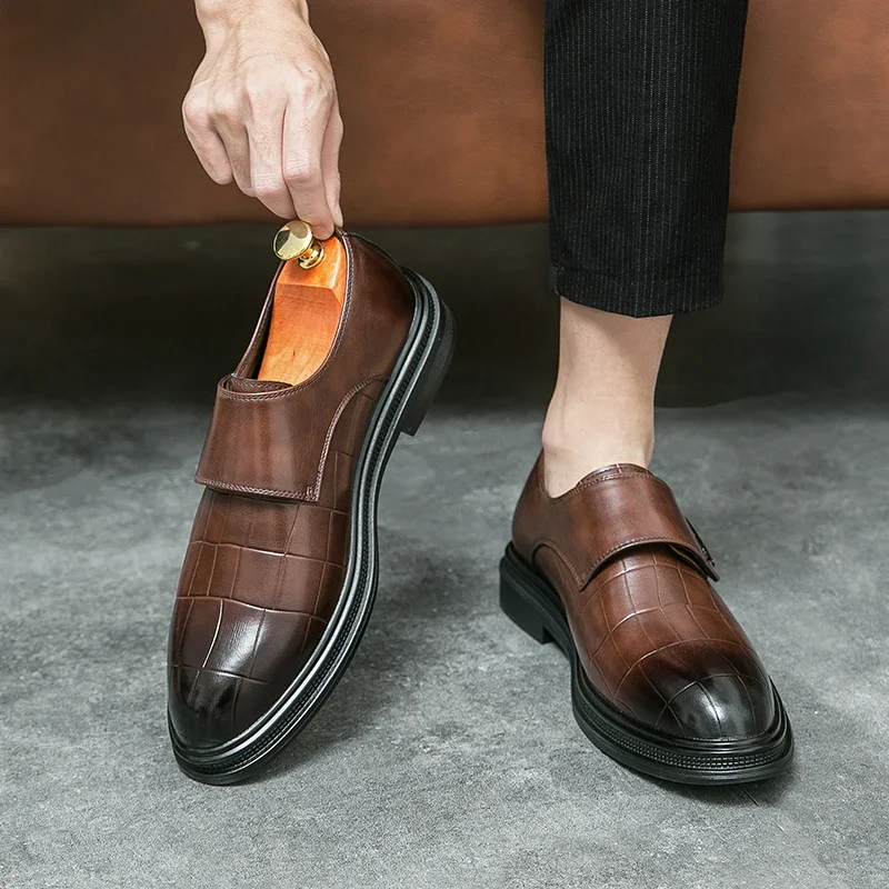 New Brown Loafers Buckle Strap Round Toe Shoes for Men Wedding Black Pu Men Dress Shoes Size 38-46