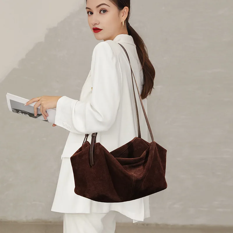 

Hot-selling niche commuting versatile suede tote, matte cowhide large-capacity shoulder/underarm pillow bag