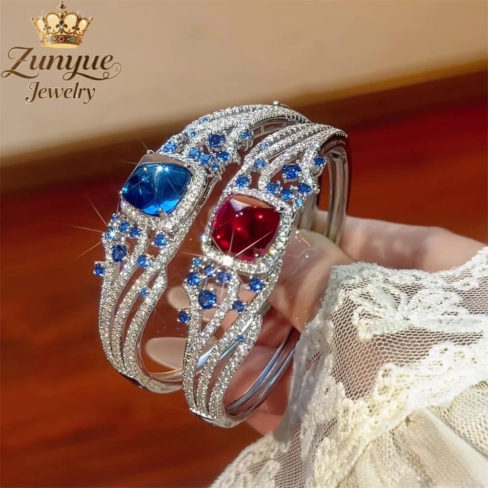 

Red And Sapphire Square-Shaped Diamond-Set Hollow Bracelet Luxury Quality Fashion Jewelry Exquisite Elegant Popular Charms Gift