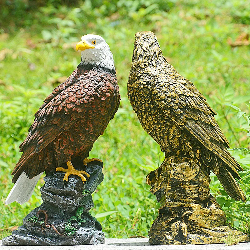 

Simulated Eagle Ornament, Copper Colored Eagle Decoration, Animal Model,Home Handmade Retro Bronze Bird Statue, Home Office Desk