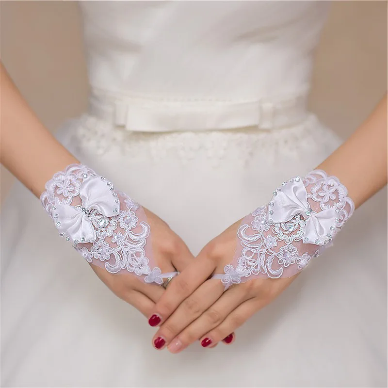 Many Styles Bridal Gloves Inlaid Rhinestone Bowknot Slim Short Bridal Fingerless Gloves White Ivory Wedding Accessories image 6