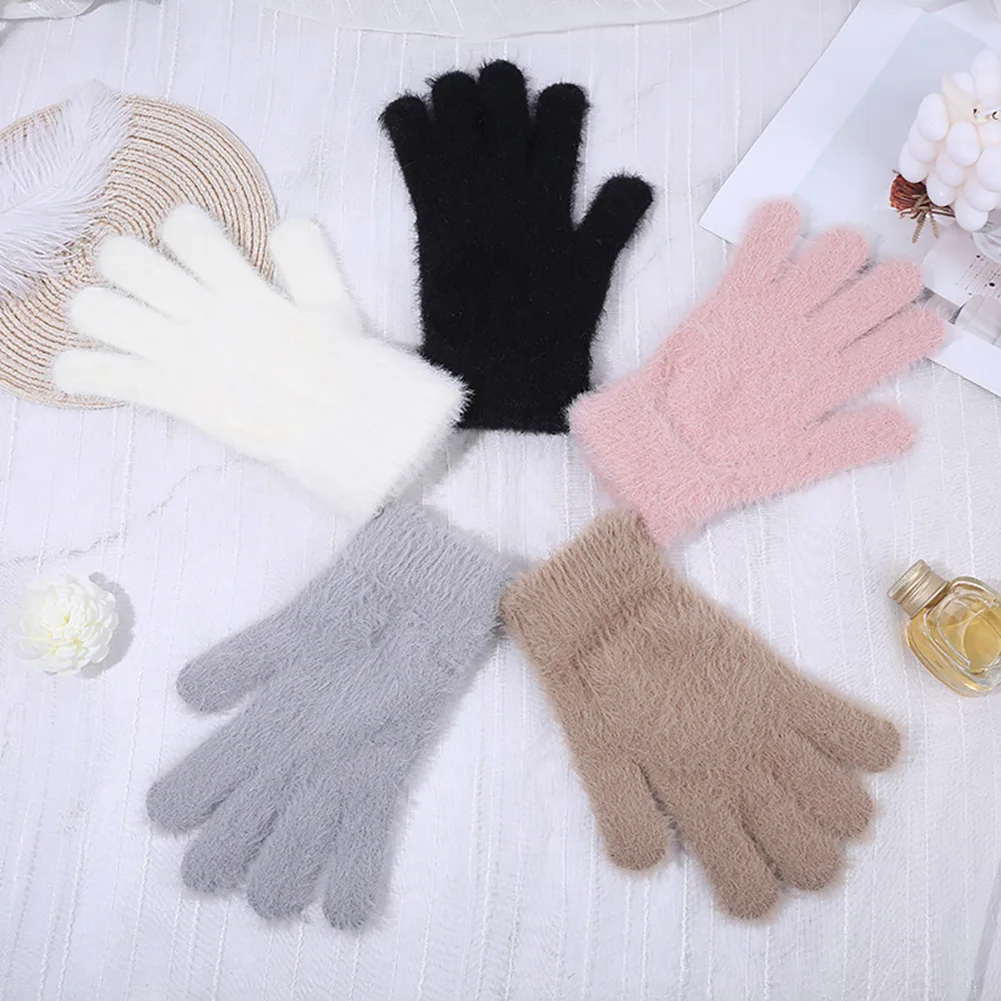 Windproof Cold Weather Hand Warmers Full Finger Design Provides Maximum Dexterity. Outdoor Festive Party Wear
