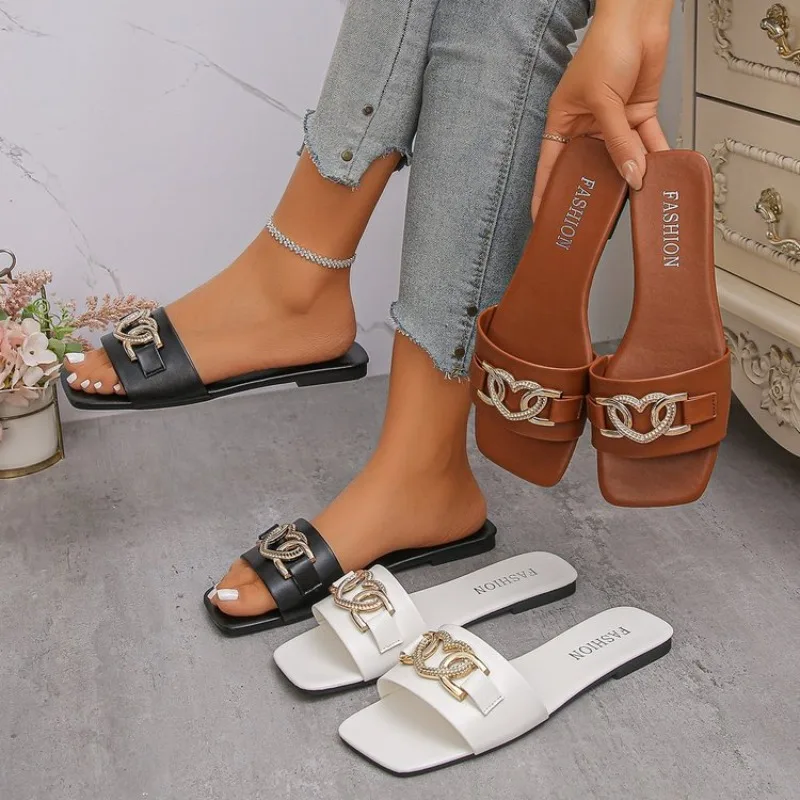 

Fashion Women Slippers Trend Square Toe Slippers Lightweight Flat Sandals 2026 Metal Decoration Casual Shoes Beach Slides Women