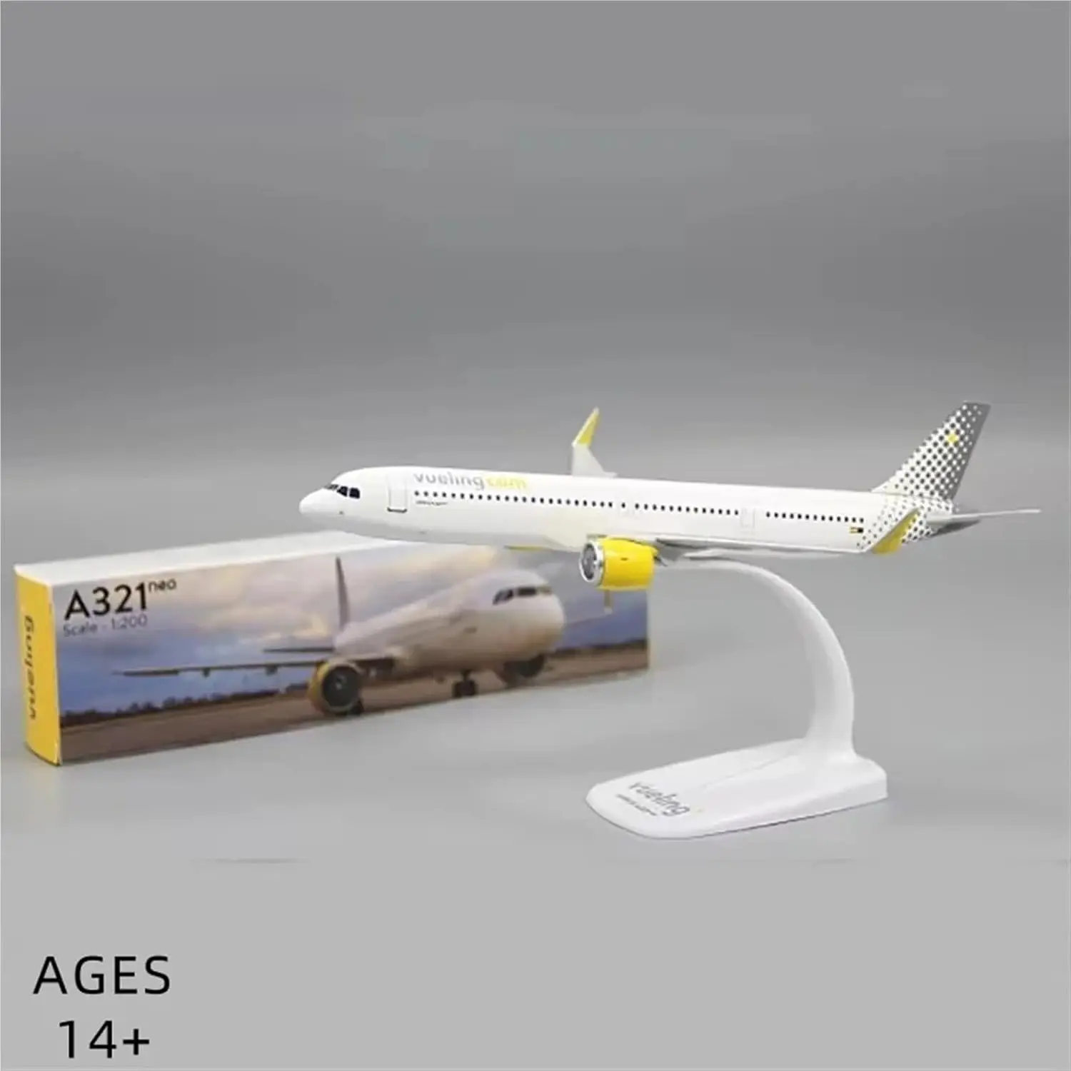 

1:200 Scale Airplane Spanish Vueling Airlines Airplane Model A321 NEO ABS Plastic Model Airplane Display
