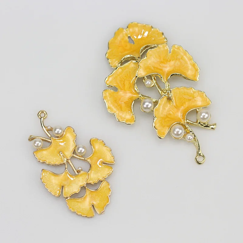 

10pcs Large Size Alloy Ginkgo Leaves Inlaid Pearl Charms Pendant Female Delicate Jewelry Best Friends