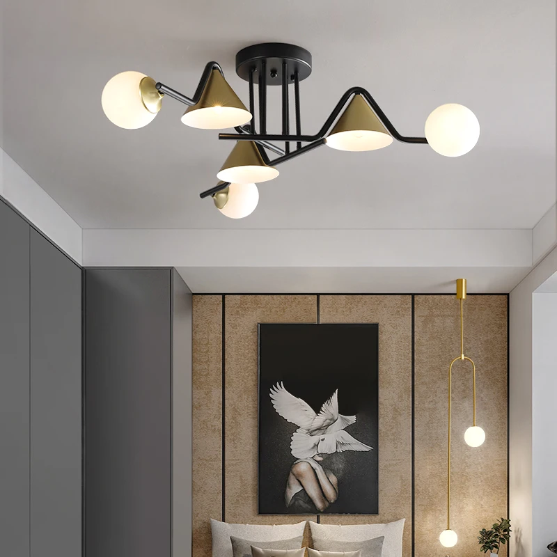 Lamp in the Living Room Stylish and Personalized Modern Golden Home Room Nordic Led Internet Hot New Master Bedroom Light