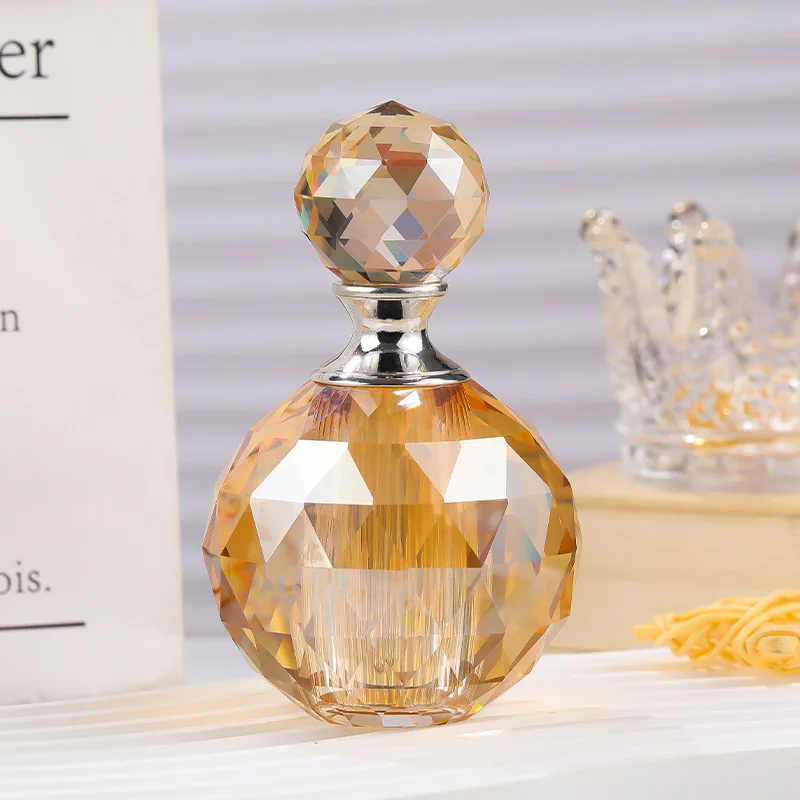 Botella de Perfume de cristal de 14ML, aceite esencial con forma de diamante de alta calidad, palo volátil, botella de vidrio para el hogar, muestra de subpaquete