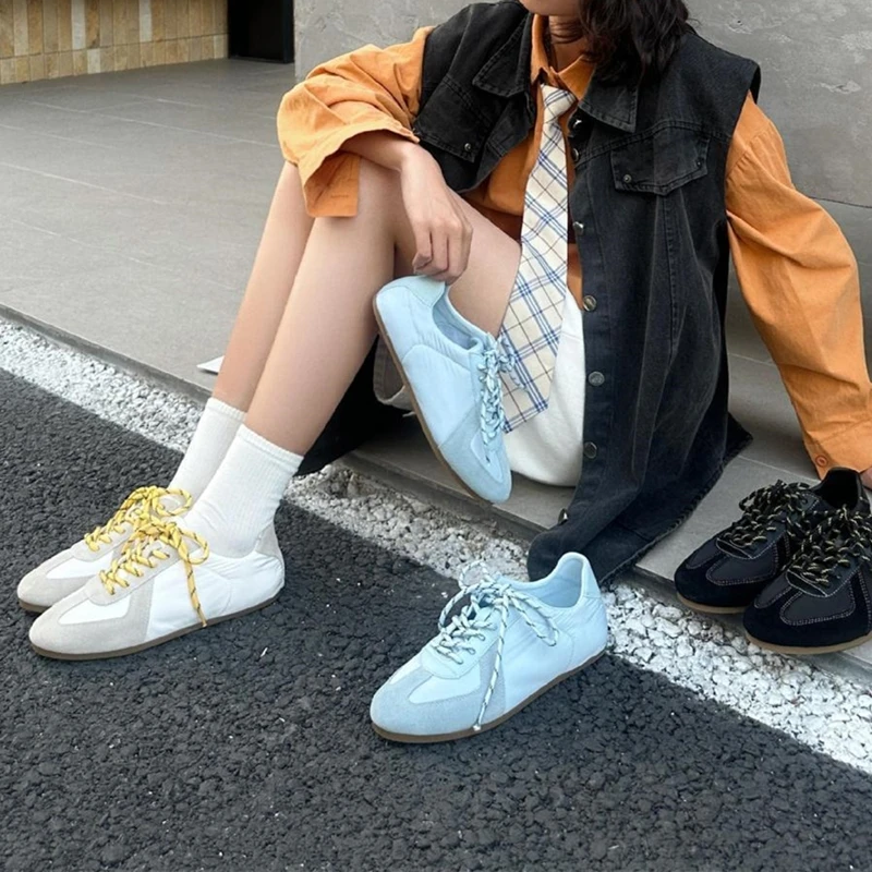 2026 New Flat Women's Training Shoes Color Block Fashionable sneakers Shoe Women Lace up Comfortable female Walking Shoes