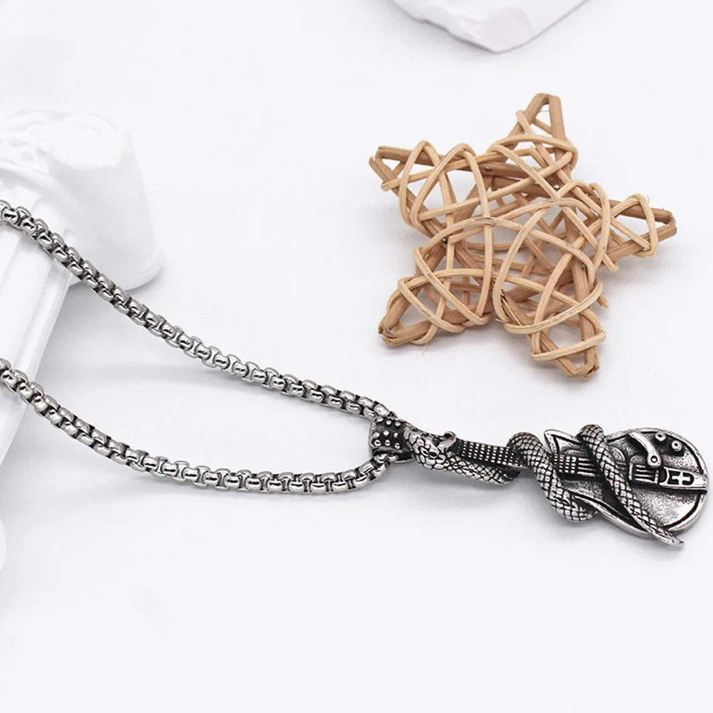 

Guitar Pendant Necklace Stainless Steel Snake Design Mens Chain Comfortable Beach Party Everyday Cool Jewelry Gift Christmas New