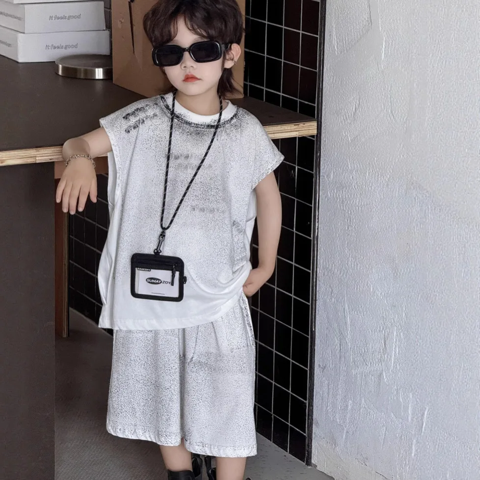 

Children's vest set summer boys' two-piece set handmade sleeveless shorts for boys Korean style painted