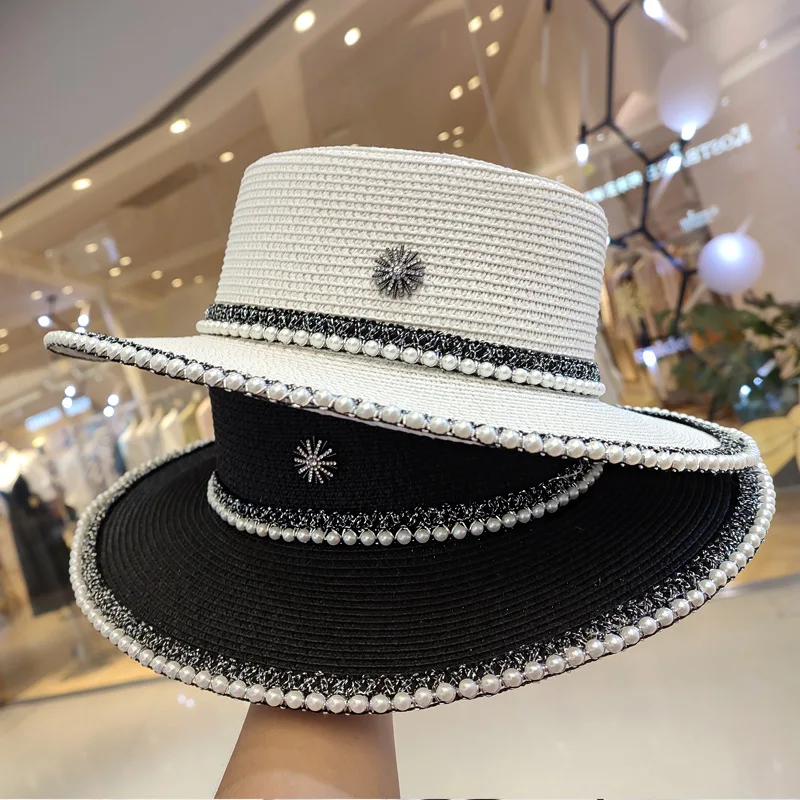 Luksusowe Rhinestone białe damskie kapelusze szeroki kapelusz francuski koronki z perłą moda Retro damska czapka czapka z płaskim wierzchem plaża