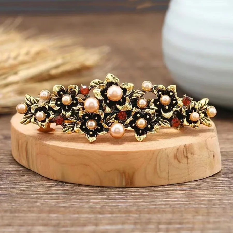 

Металлическая заколка для волос с кристаллами, винтажный аксессуар для волос, заколка с листьями и цветами, элегантное женское украшение для головы