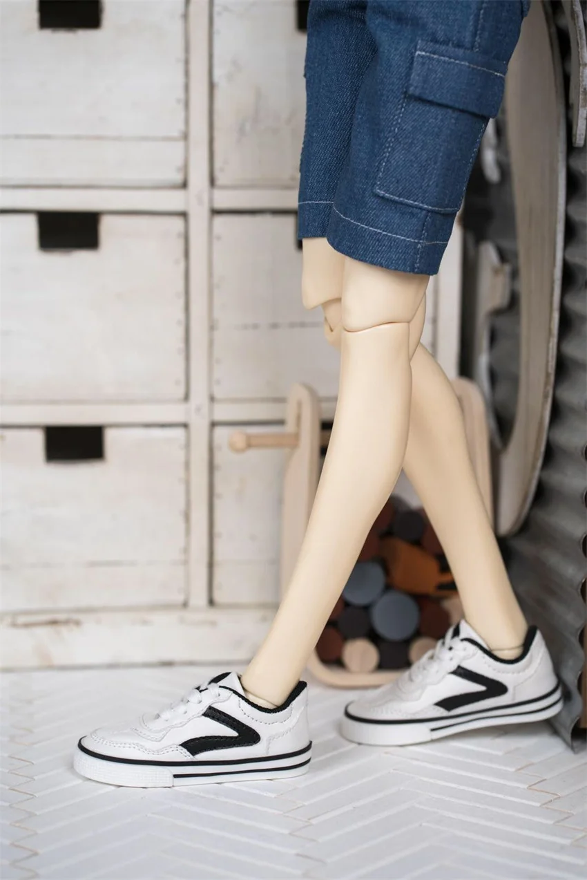 1/4 ，1/3， Uncle ，BJD.SD doll with mini shoes casual shoes board shoes men's sneakers ，bjd doll accessories