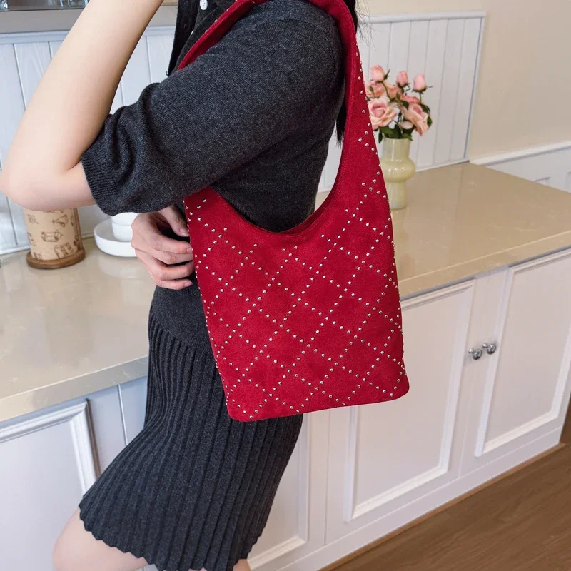 

Women Luxury High End Fashion Leather Shoulder Bag Elegant Chic Tote Handbag Daily Crossbody