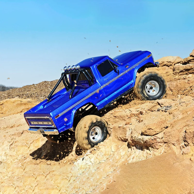 Simulação TRAXXAS Ford F150 captador de controle remoto carro de escalada elétrico TRX4 versão de cruzando.