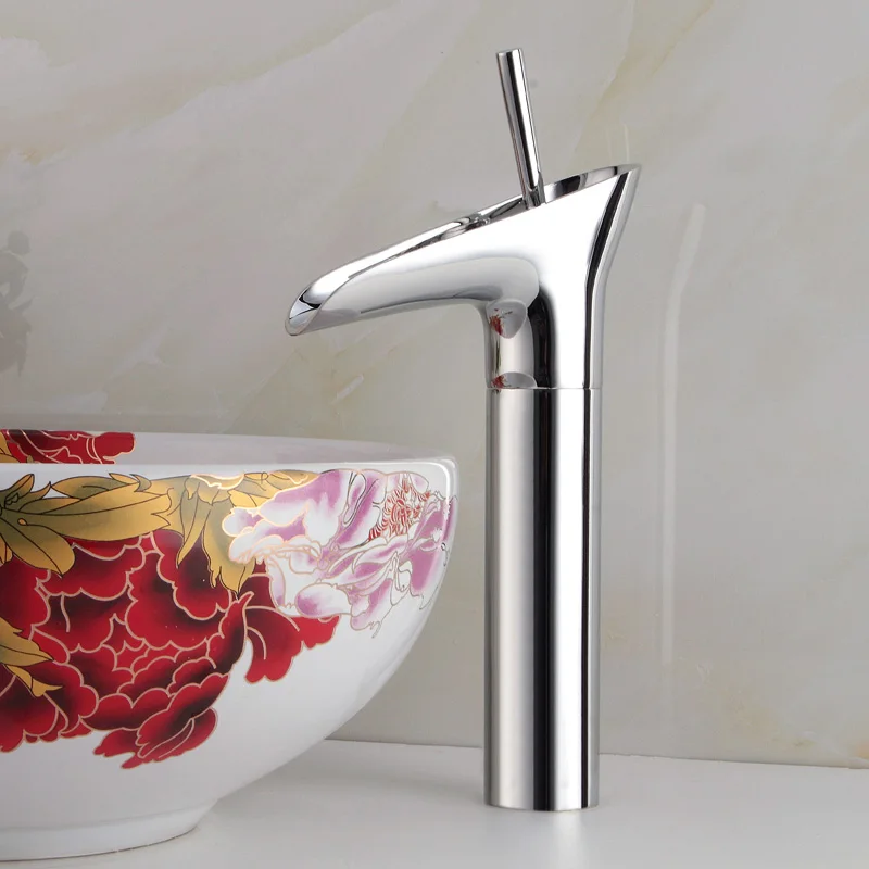 

Classic Basin Faucet Antique Style Waterfall Bathroom Faucet Hot and Cold Faucet Bronze Single Hole Goblet Type Water Tap