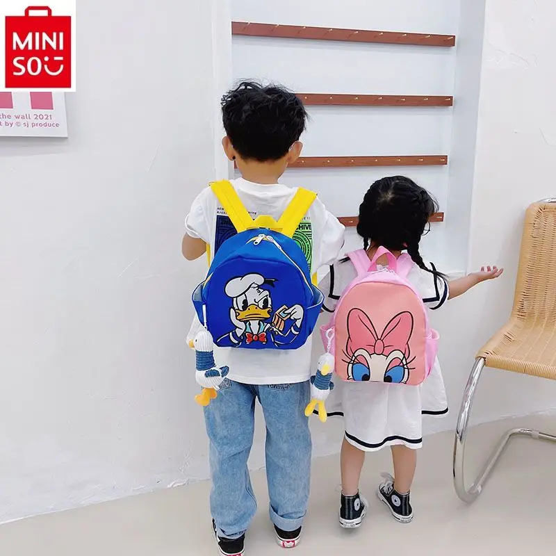 

MINISO Disney Cartoon Donald Duck Duffy Bear Girl Cartoon Lightweight Elementary School Student Travel Children's Backpack