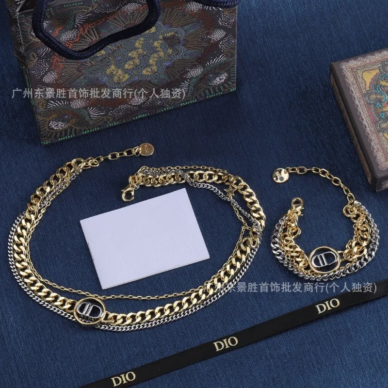 

Набор украшений Dijia 25: многослойное колье и браслет с буквами, люксовая версия, специальное предложение для прямых трансляций