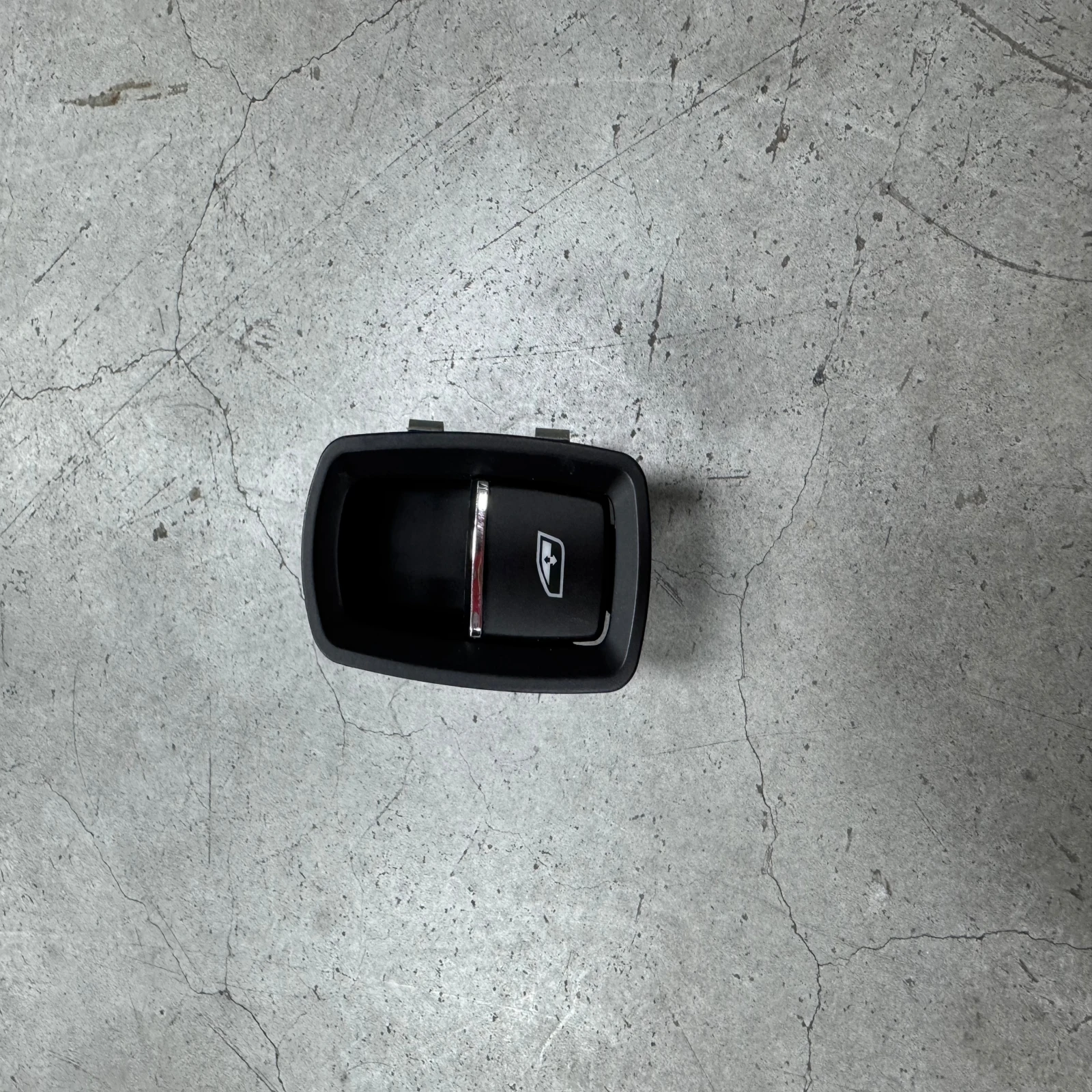 High Quality Panamera 970.1.2 Passenger Window Window Window Lifter Switch One Click Open and Close Button  for Porsche