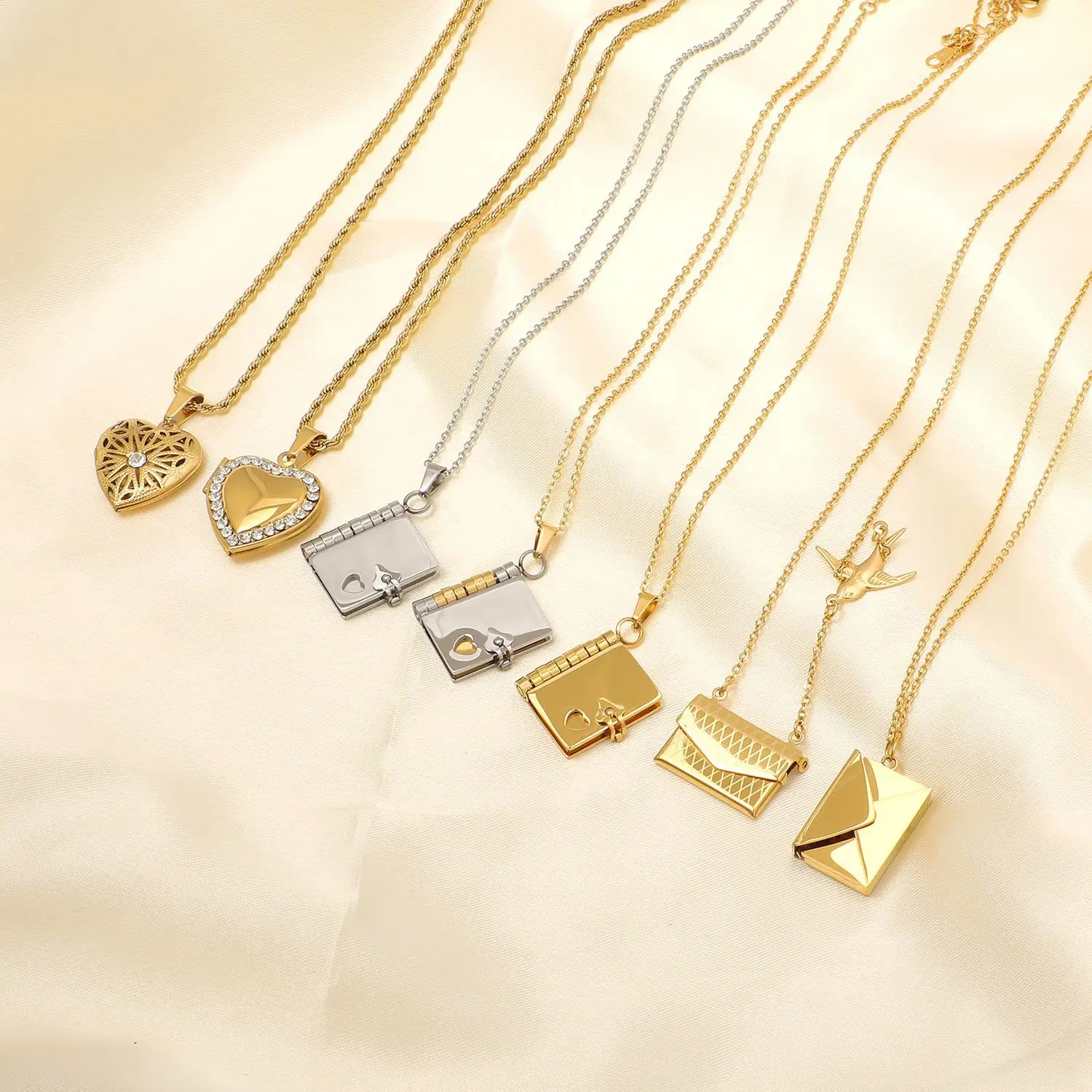 

Keen-on Trendy Stainless Steel Metal Heart Love Book Pendant Necklace for Women Water Resistant Charm Collar Jewelry Gift