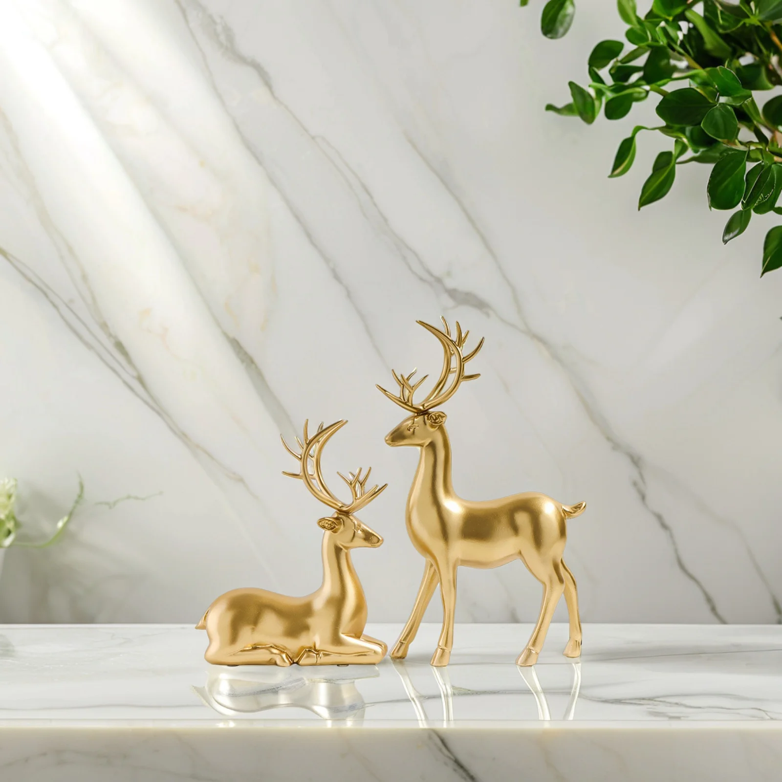 

2Pcs Resin Elk Sculpture Christmas Ornament Xmas Desktop Decoration Elk Statue Xmas Festival Gift Christmas Ornament