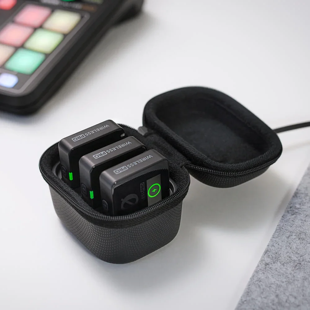 RODE Wireless Microphone PRO Dual-channel GainAssist Timecode Sync Compact  System with Smart Charging Case
