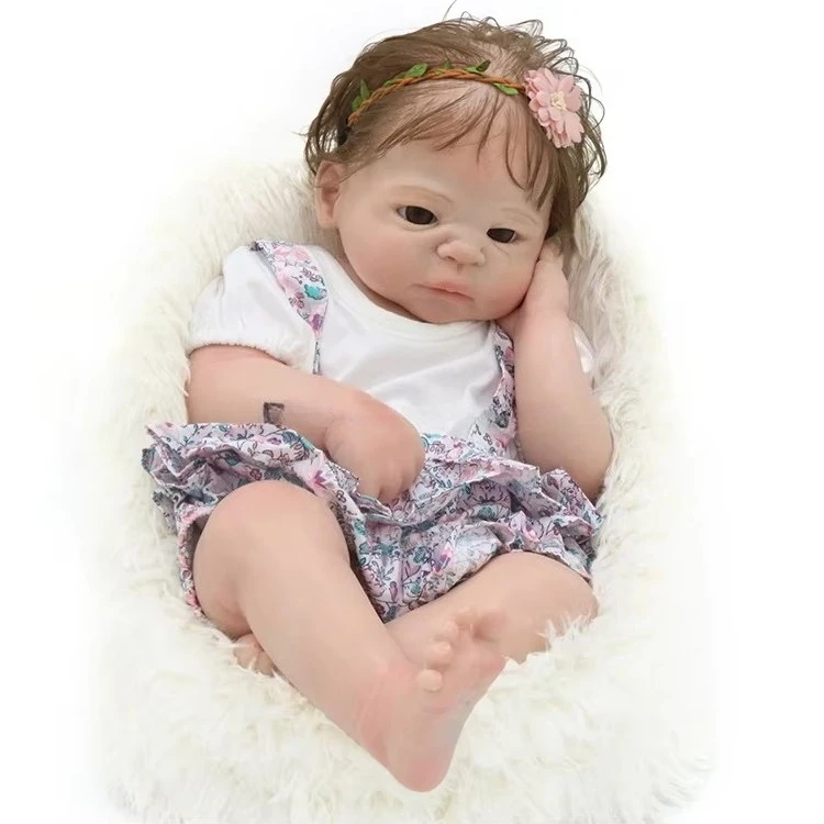 22 Zoll/55 cm Lebensechte Neugeborenen-Puppe aus Massivsilikon, Hochwertiges Weiches Spielzeug für Mädchen, Reborn-Puppen