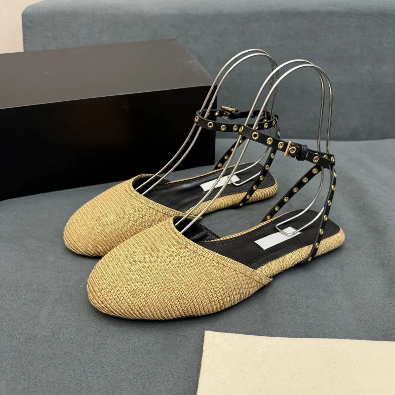 

Летние сандалии на плоской подошве, женские стильные модельные туфли с круглым носком и ремешком на щиколотке, модные удобные элегантные праздничные модельные туфли высокого качества