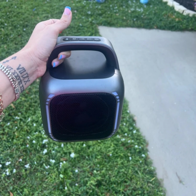 ماكينة كاريوكي بلوتوث احترافية 50 وات مكبرات صوت جهير عميقة محمولة للبالغين مع 2 ميكروفونات لاسلكية صندوق صوت Hifi