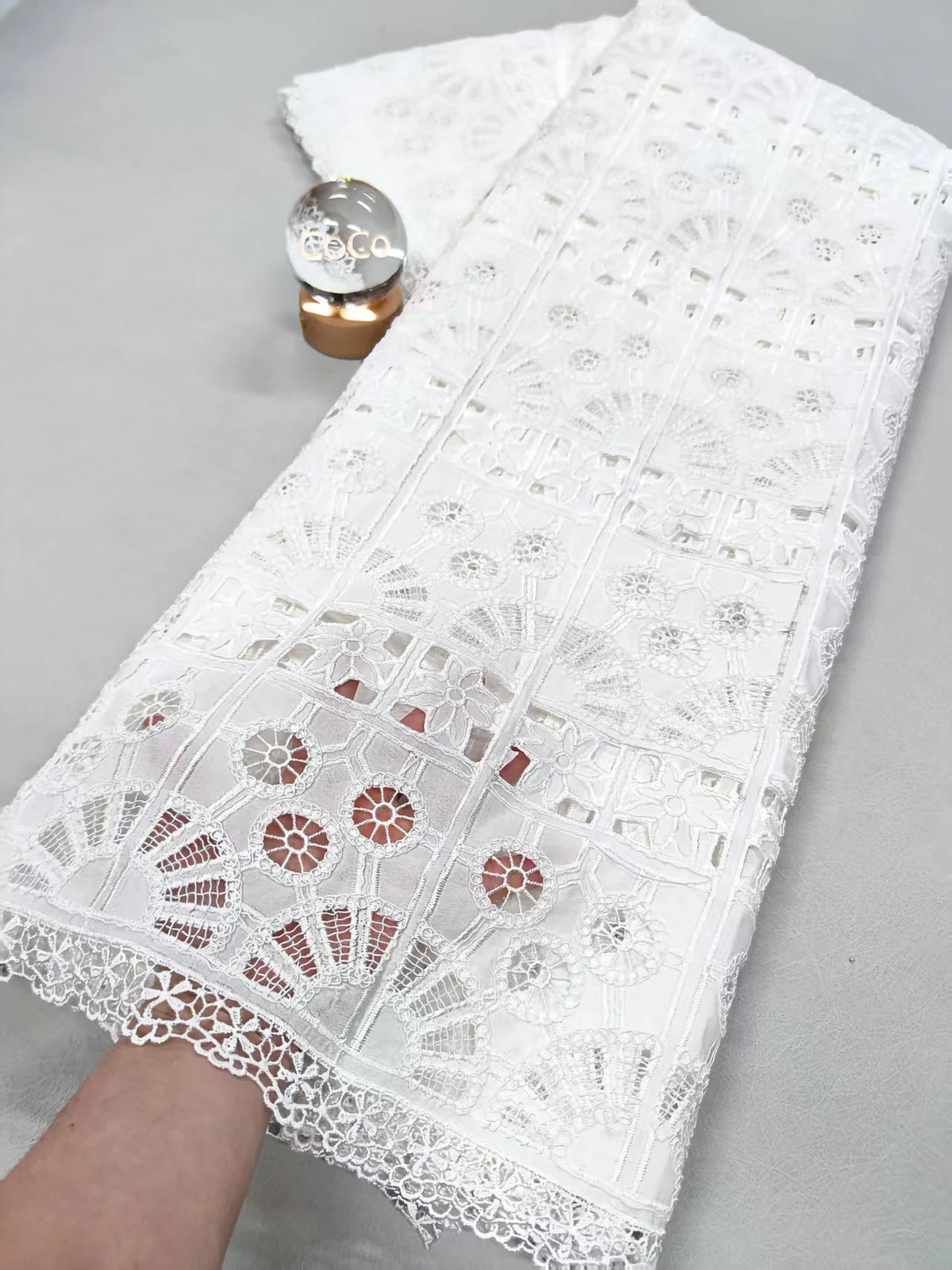 

2025 High-Quality Nigerian Tulle Lace Fabric for Wedding Dress Embroidery Sequins Party Guipure Chiffon Sewing XL078 5Yard