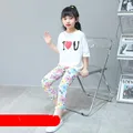 calf-length pants 1