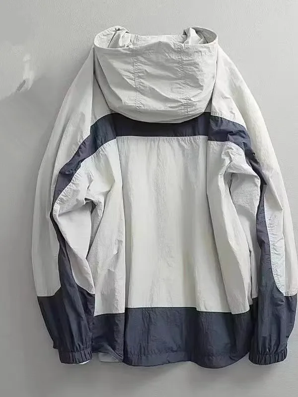 

Летняя тонкая ветровка с капюшоном, в стиле пэчворк, для активного отдыха, с защитой от солнца, свободного кроя, универсальная, модная куртка